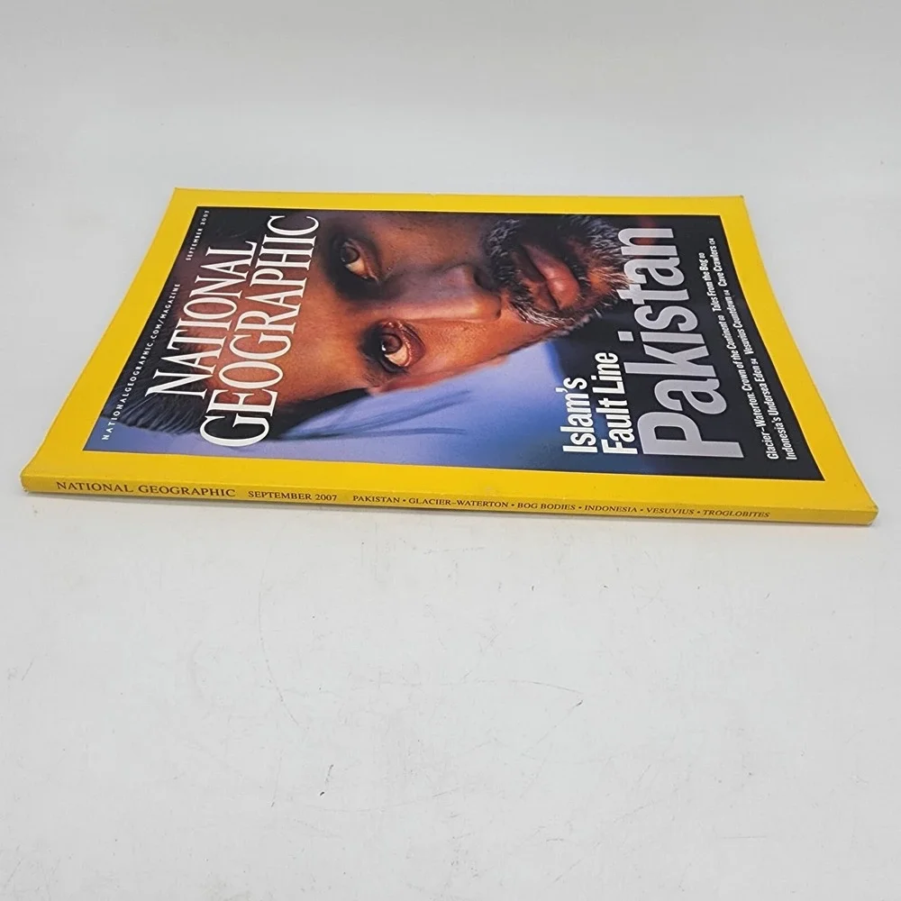 National Geographic Magazine September 2007 No  Insert‎